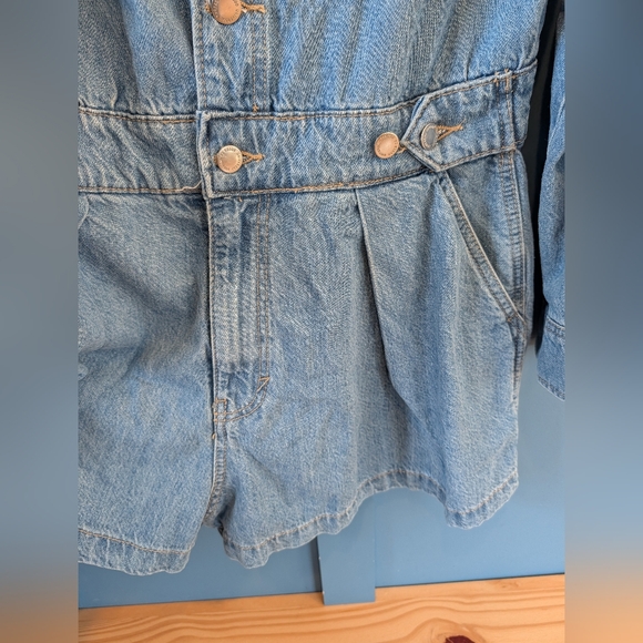 Universal Thread Denim - Picture 4 of 5